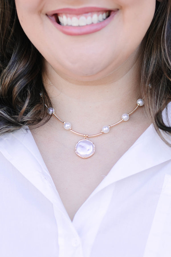 Plus size clothing, pearl and gold necklace