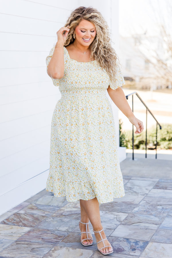 Chic Soul plus size clothing, yellow floral print midi dress with smocked top and short sleeves