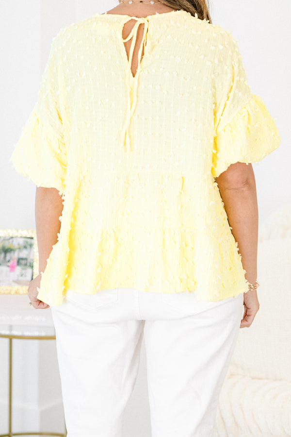 Chic Soul plus size clothing, pale yellow top with a swiss dot pattern and bubble sleeves 