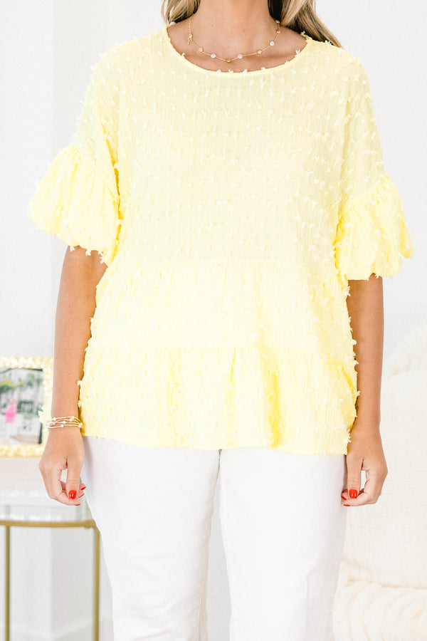 Chic Soul plus size clothing, pale yellow top with a swiss dot pattern and bubble sleeves 