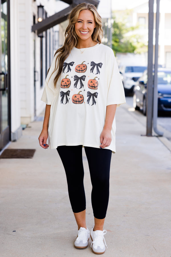 Chic Soul plus size clothing, short-sleeve ivory boyfriend tee with graphic of black bows and carved pumpkins