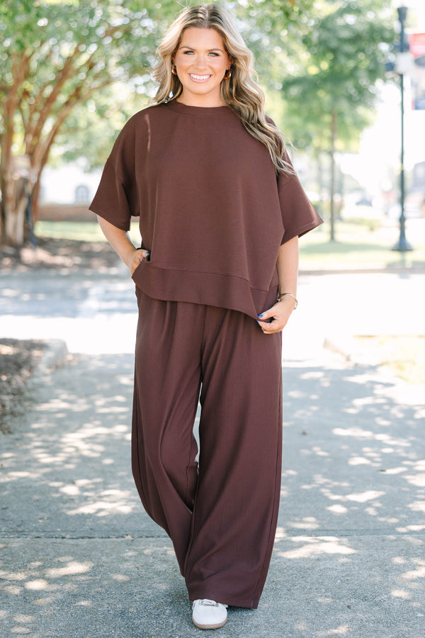 Plus Size chocolate brown ribbed two-piece set with a short sleeve top and wide-leg pants.
