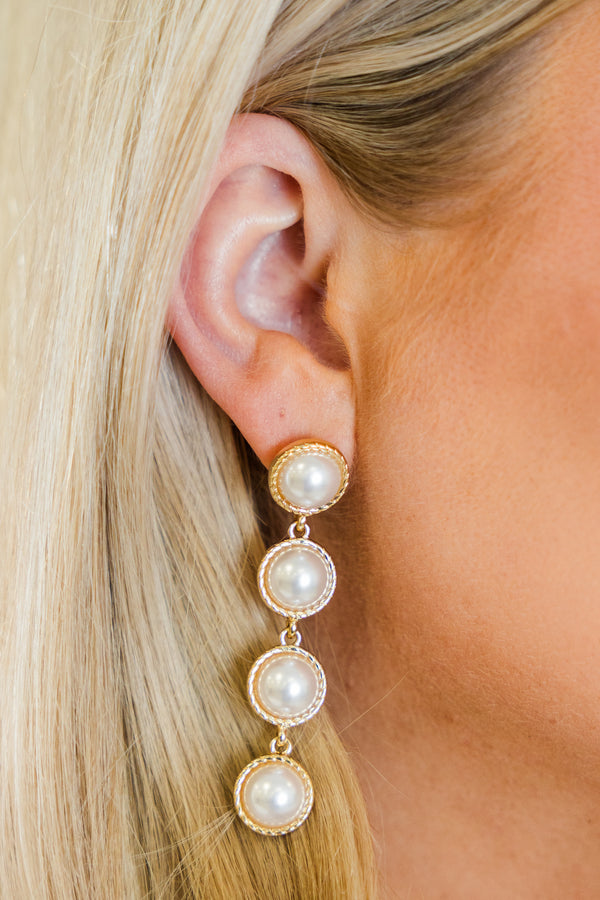 Chic Soul plus size clothing, gold dangle earrings with 4 pearl dangle design