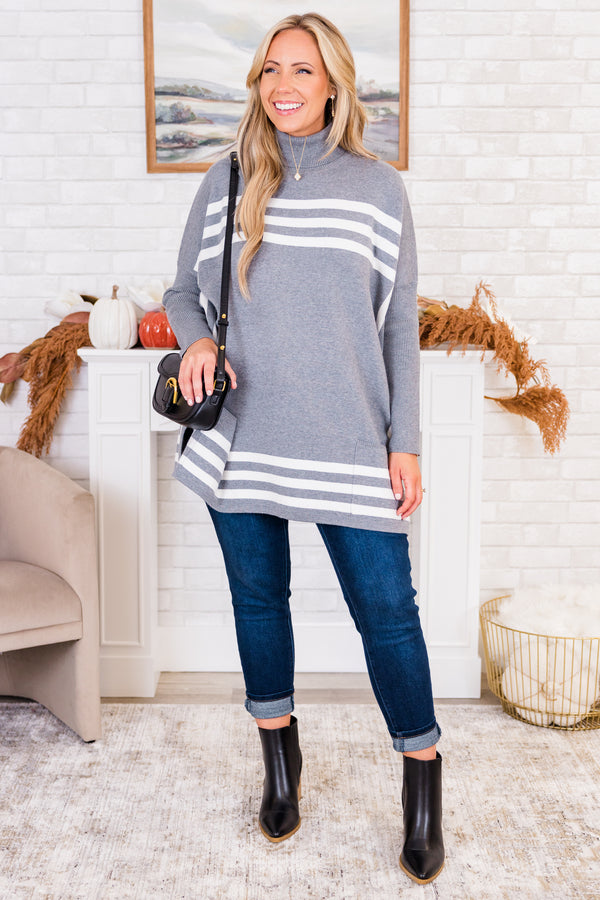 Chic Soul plus size clothing, heather gray long sleeve tunic white white square design with mock neckline 