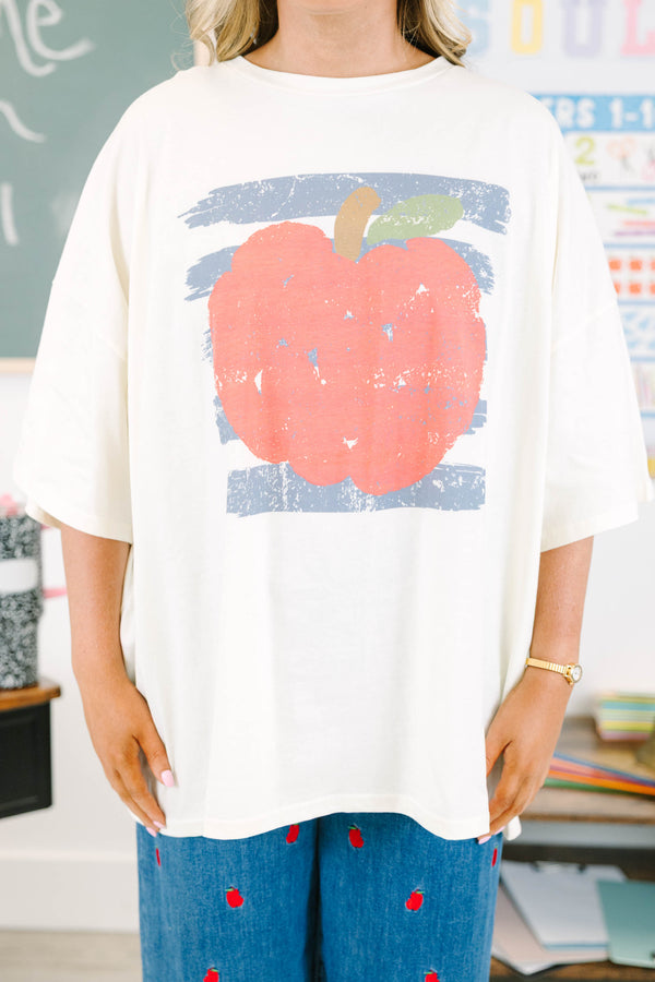 Plus Size ivory oversized boyfriend tee with a large red apple graphic 
