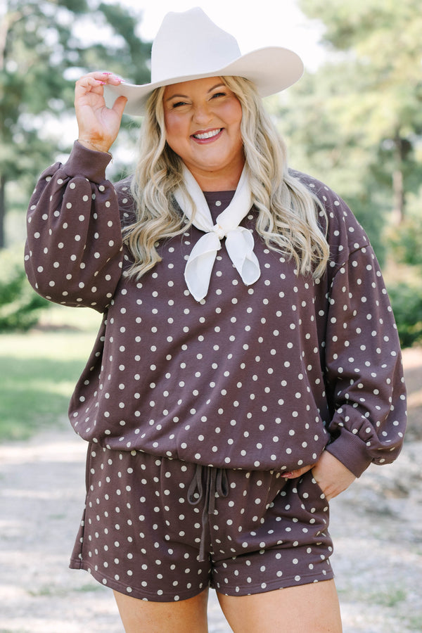 Plus Size brown polka dot pullover with long balloon sleeves and a matching drawstring short set.