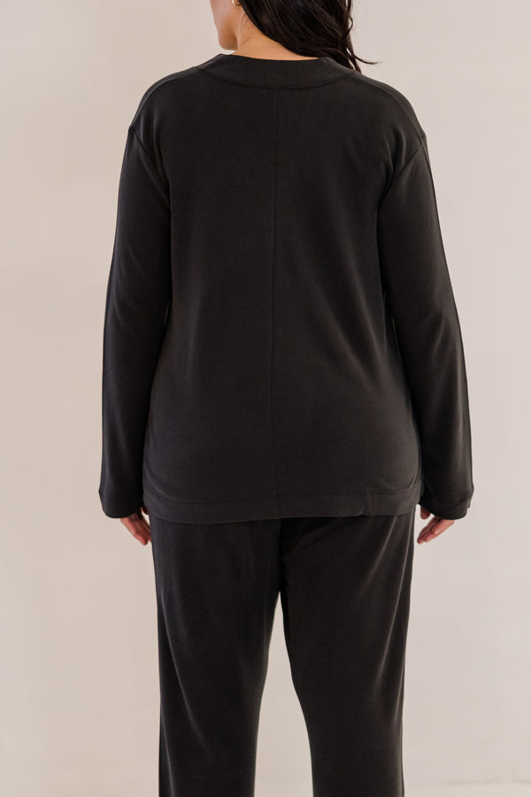 Chic Soul plus size clothing, black v neck a-line long sleeve flowy top
