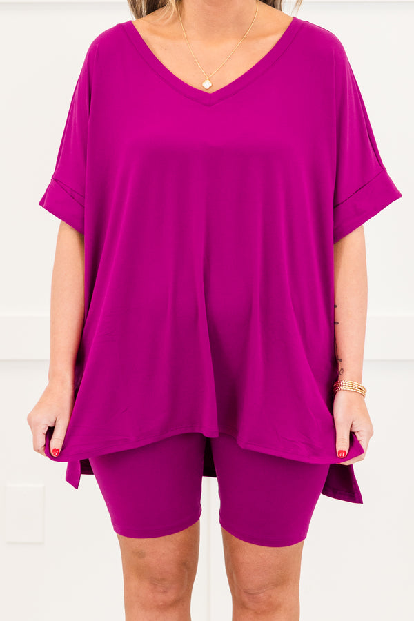 Chic Soul plus size clothing, light plum stretchy shirt and short set