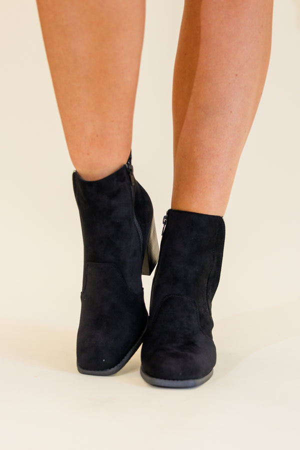 Chic Soul plus size clothing, black chelsea boot heels with black heel and black stitching 