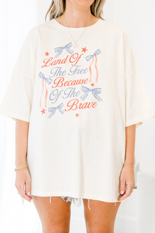 Chic Soul plus size clothing, short-sleeve ivory white drop-shoulder boyfriend tee with a high-scoop-neckline with a red and blue graphic calligraphy stating 