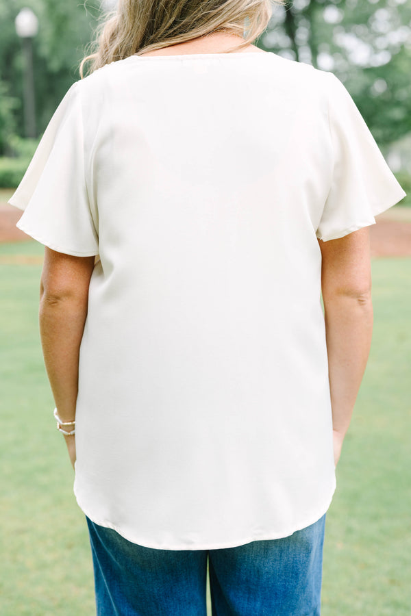 Chic Soul plus size clothing, ivory v-neck top with short sleeves and flutter sleeves