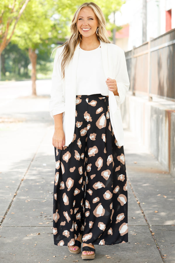 Chic Soul plus size clothing, ivory halter tank with scalloped hemline and sleeves
