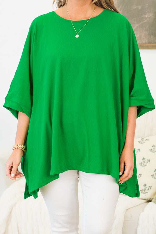 Chic Soul plus size clothing, kelly green short sleeve flowy plain top with round neckline with slits on sides
