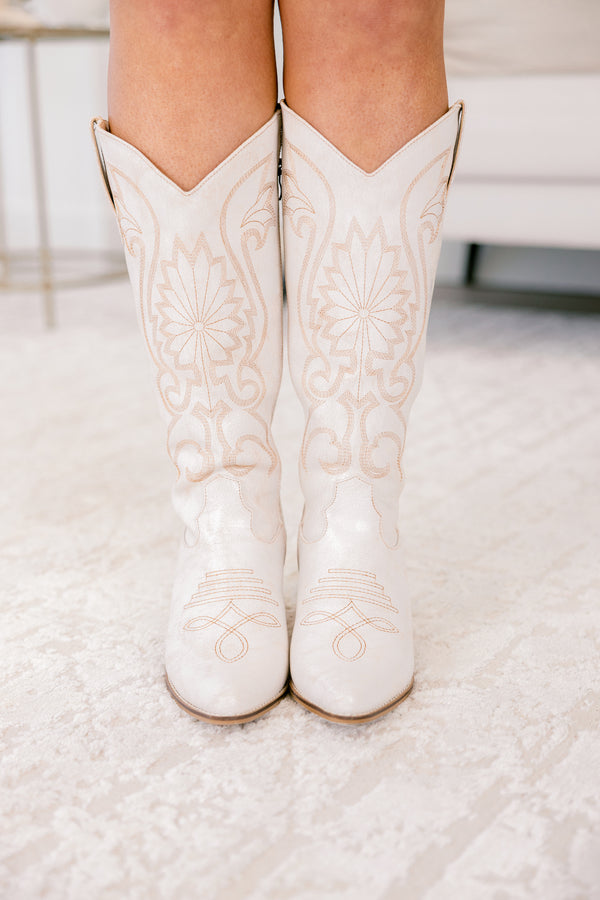 Chic Soul plus size clothing, white crackle cowboy boots with embroidered stitching