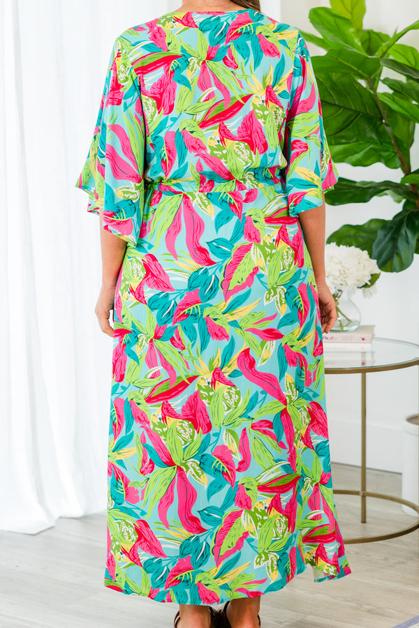Chic Soul plus size clothing, green tropical print midi dress with elbow length flowy sleeves with v neckline and synched waist
