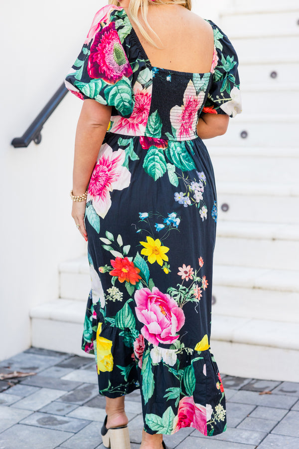 Chic Soul plus size clothing, black large multi floral print short sleeve maxi dress with pleated chest detail with square neckline and puff sleeves with flowy skirt with ruffle along the bottom