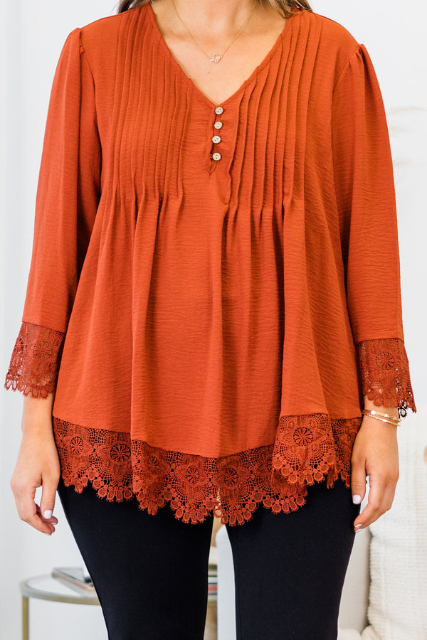 Chic Soul plus size clothing, quarter-sleeve rust orange v-neckline flowy top with small brown button detailing and lace trim