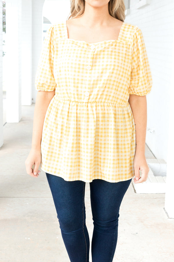 Chic Soul plus size clothing, yellow plaid pattern babydoll style top with bubble sleeves