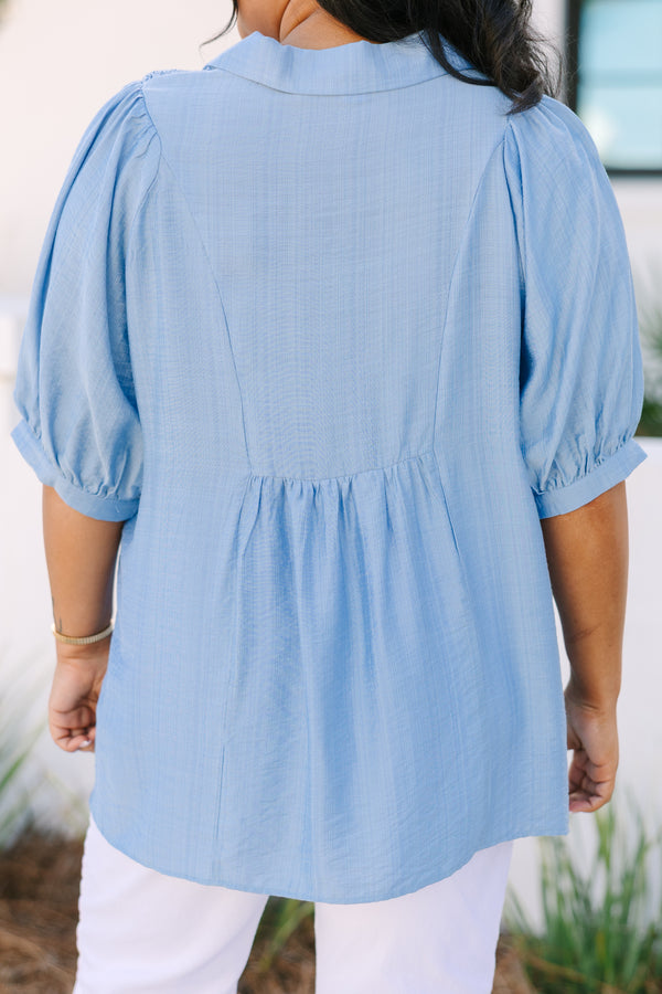 Chic Soul plus size clothing , light blue short sleeve top with rouching texturing on the chest and a collar 