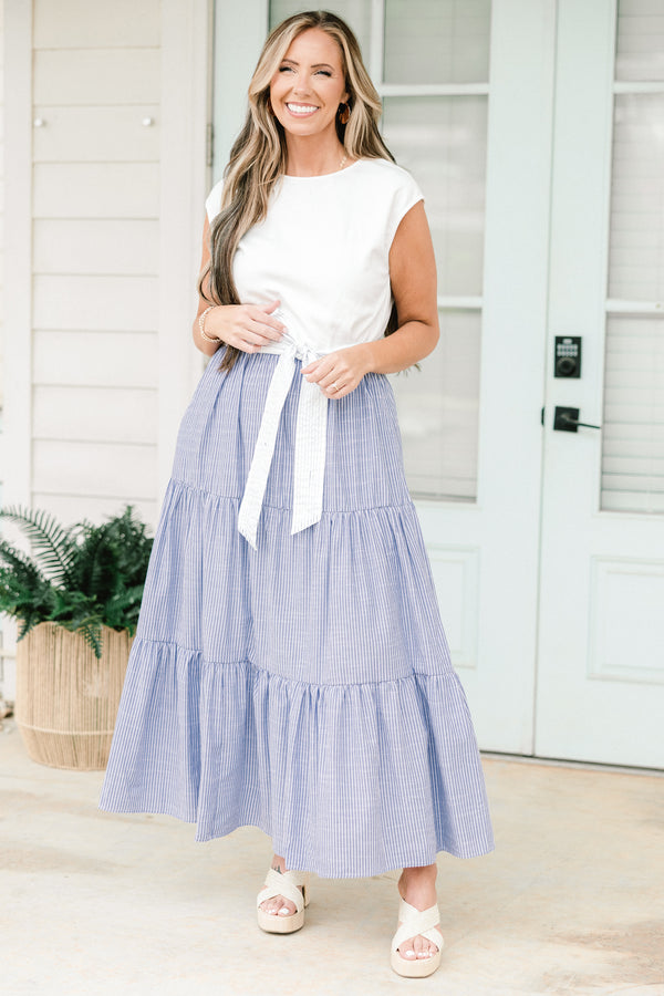 Chic Soul plus size clothing, blue short sleeve maxi dress with white short sleeve top with round neckline and tie detail on waist with three tiered printed skirt