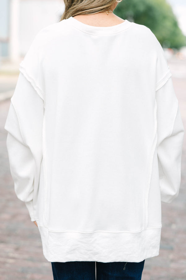 Plus Size ivory crew neck sweatshirt with a pink striped duck graphic and oversized fit.
