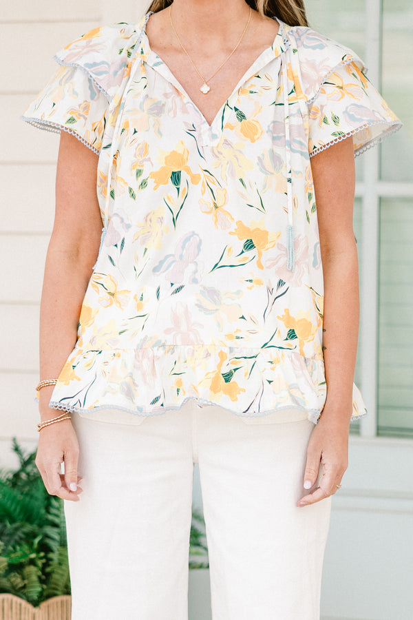 Chic Soul plus size clothing, short-flutter-sleeve yellow top with a split-v-neckline and a yellow floral pattern