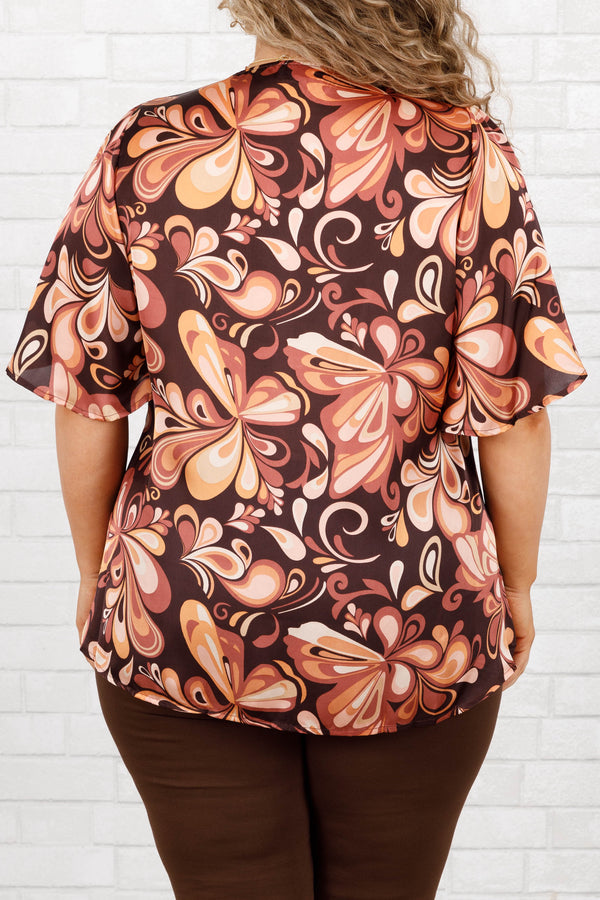 Chic Soul plus size clothing, chocolate floral swirl pattern top with v neckline