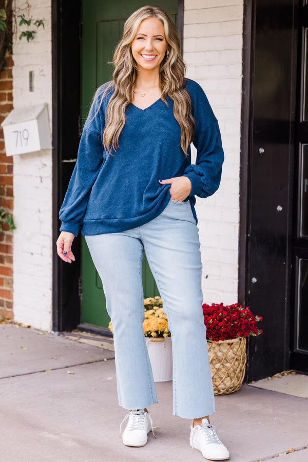 Chic Soul plus size clothing, mid-waisted light wash straight cropped jeans with distressed seam on ankles