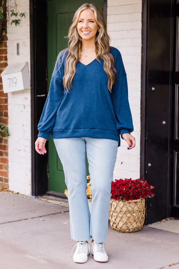 Chic Soul plus size clothing, mid-waisted light wash straight cropped jeans with distressed seam on ankles