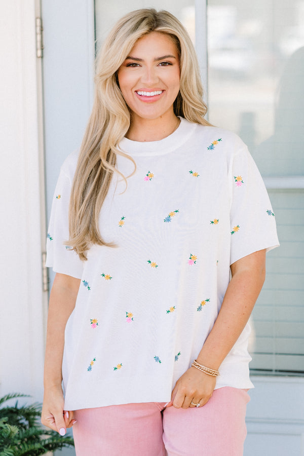 Chic Soul plus size clothing, white knit short sleeve top with small embroidered floral pattern