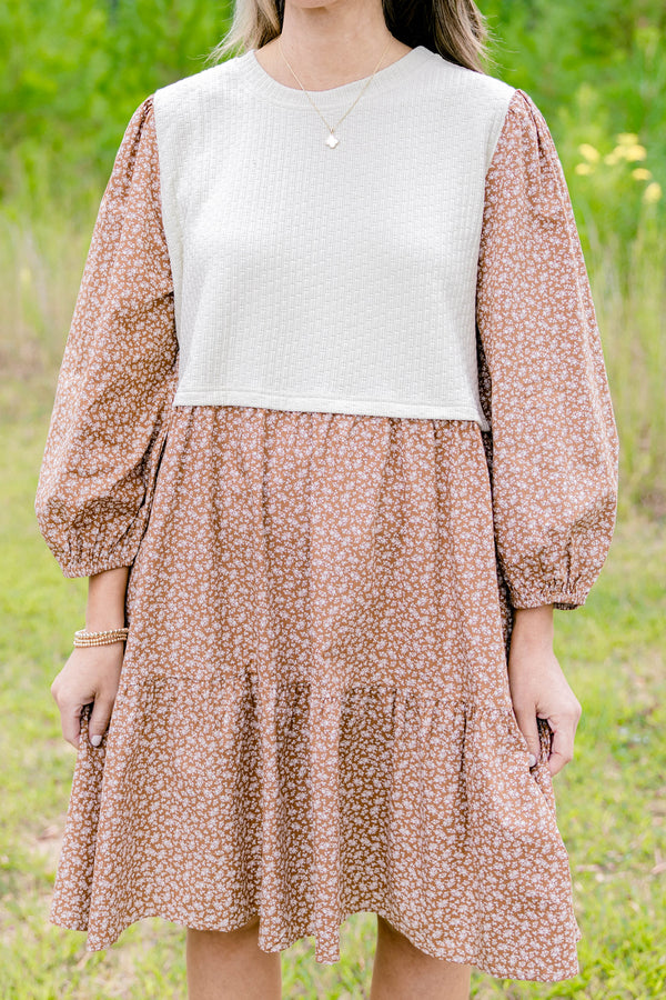 Chic Soul plus size clothing, brown and ditsy white floral long bubble sleeve short dress with white cropped knitted vest top