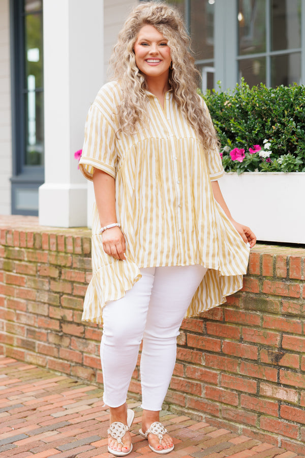 Chic Soul plus size clothing, yellow and white striped flowy babydoll style top with a collar