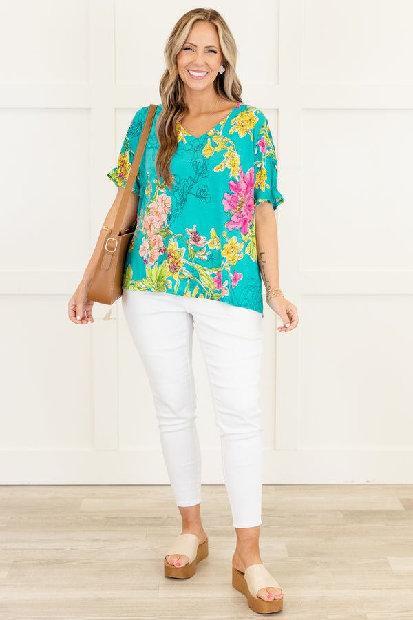 Chic Soul plus size clothing, blue short sleeve large floral print top in yellow/pink with v neckline