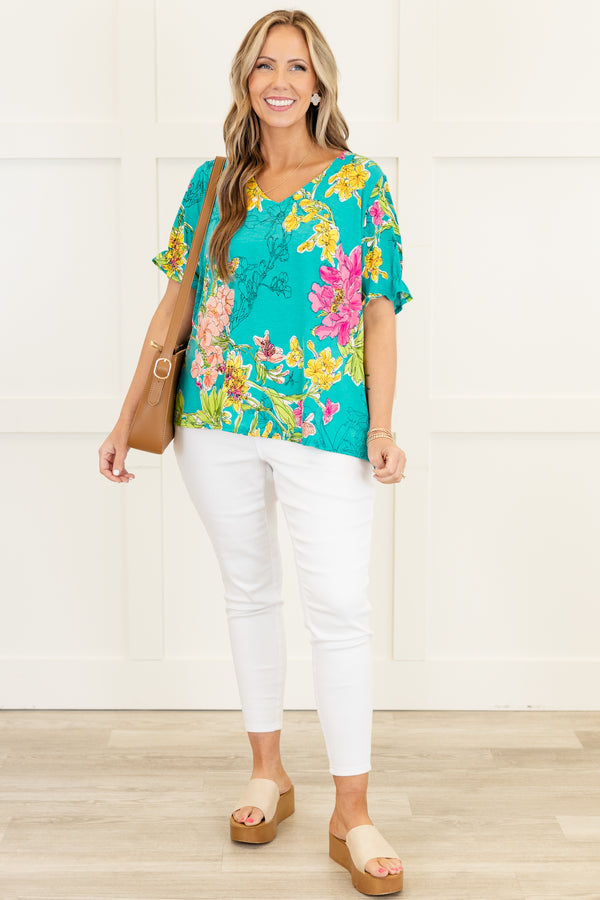 Chic Soul plus size clothing, blue short sleeve large floral print top in yellow/pink with v neckline