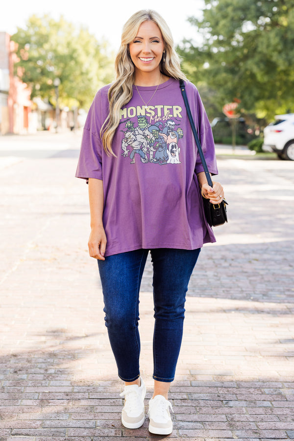 Chic Soul plus size clothing, lilac gray short sleeve boyfriend tee with round neckline and 