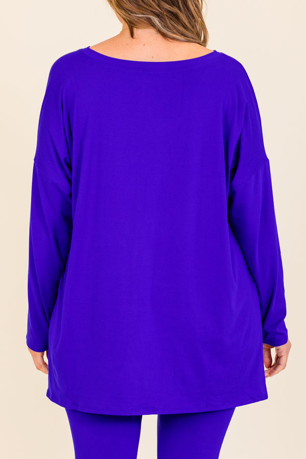 Chic Soul plus size clothing, long-sleeve bright blue matching top and leggings set with v-neckline