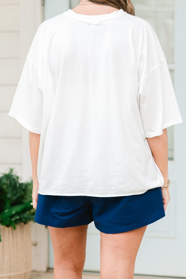 Chic Soul plus size clothing, White short sleeve tee with a smiley face graphic on the center of the shirt that is filled with red stars
