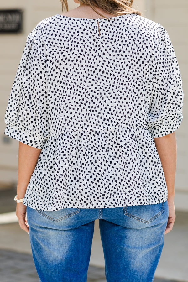 Chic Soul plus size clothing, short sleeve white top with black spotted pattern