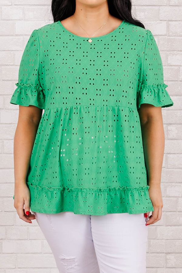 Chic Soul plus size clothing, kelly green eyelet short sleeve top with ruffle on sleeve and bottom of top