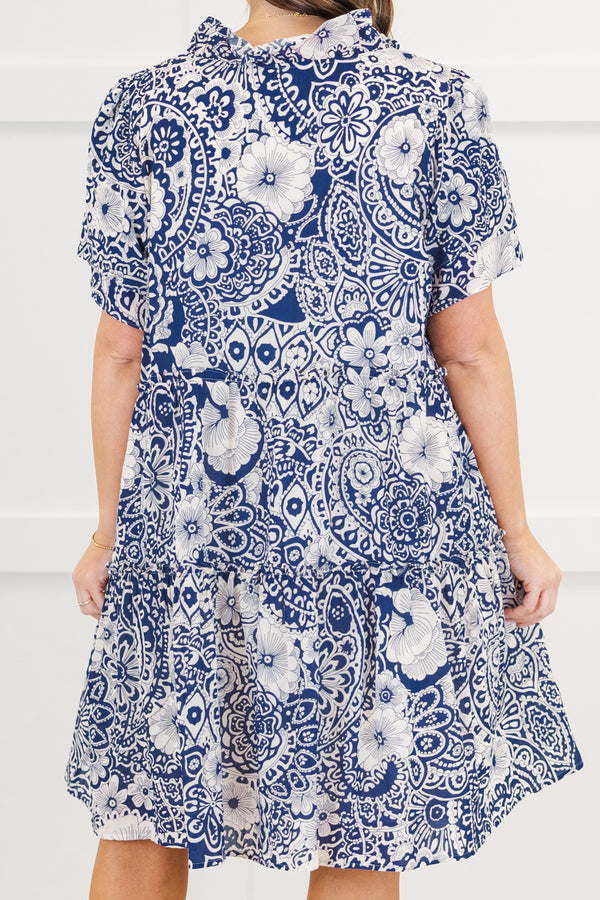 Chic Soul plus size clothing, navy and white paisley patterned flowy dress with a v neck