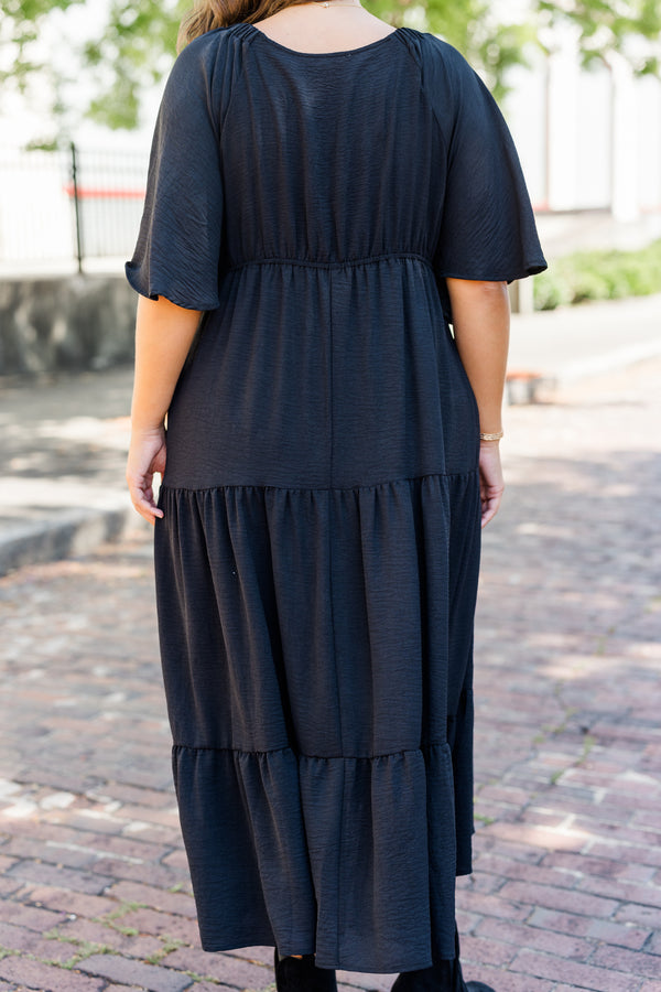 Chic Soul plus size clothing, black short sleeve flowy tiered midi dress with v neckline with flowy short sleeves
