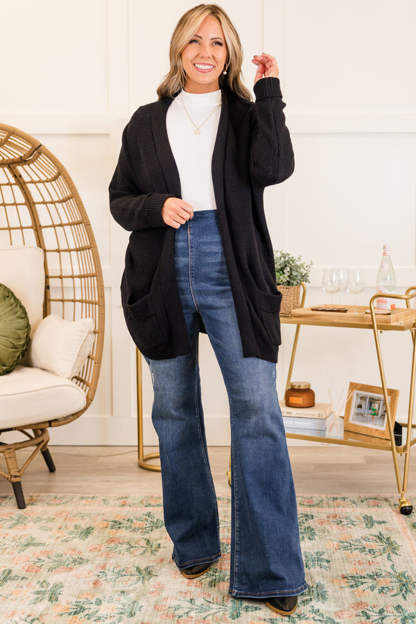 Chic Soul plus size clothing, dark wash denim flare jeans with stretchy waistband with no front pockets 