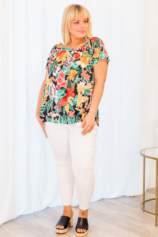 Chic Soul plus size clothing, black combo tropical print short sleeve top with round neckline