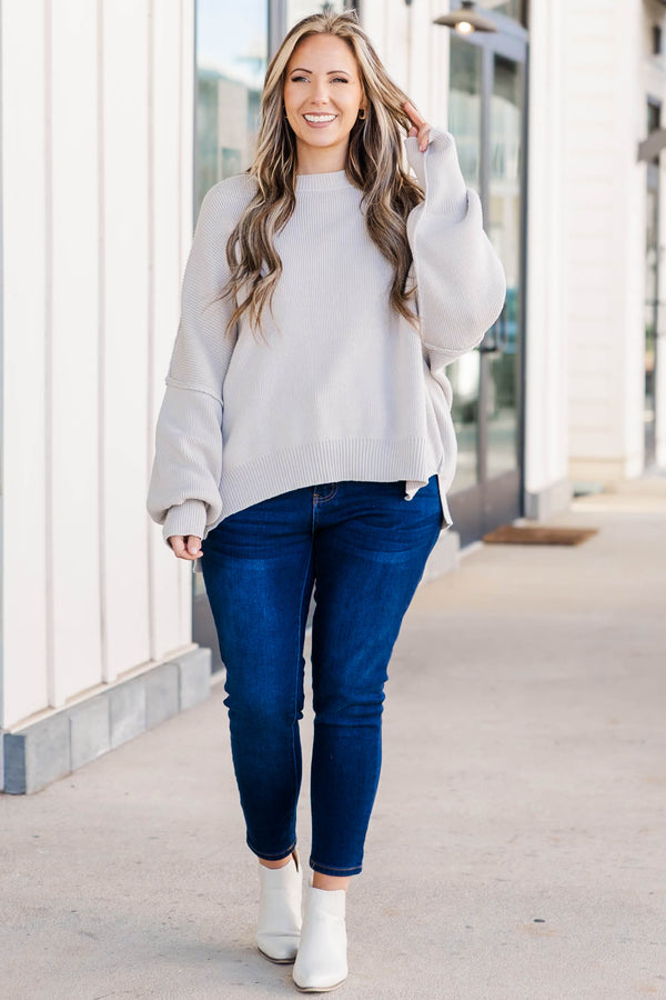Chic Soul plus size clothing, light grey knitted sweater with bubble sleeves and seamline details