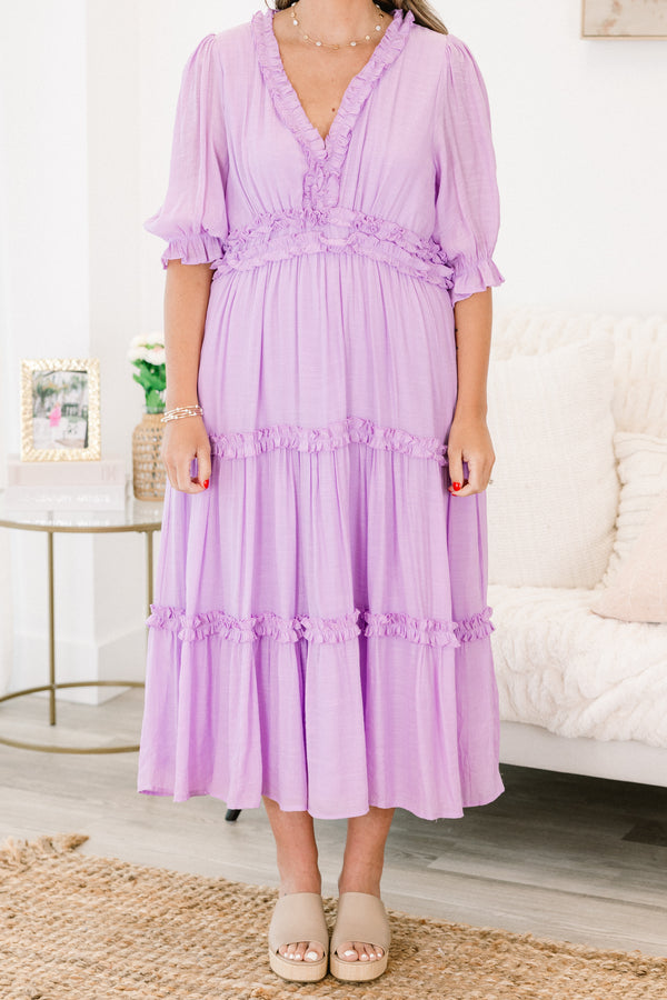 Chic Soul plus size clothing, lilac tiered midi dress with  short sleeves and ruffle details on each tier and the v-neckline 