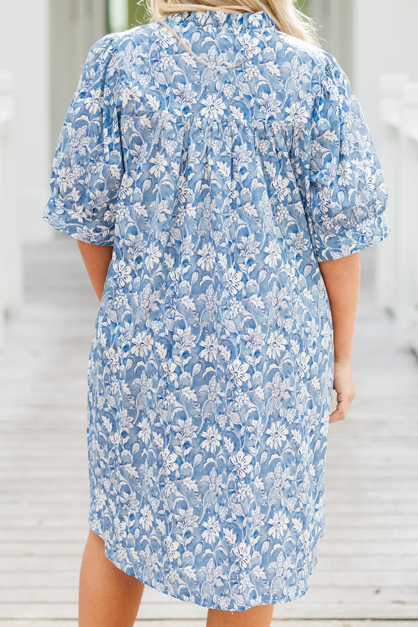 Chic Soul plus size clothing, short-puffed-sleeve blue grey baby doll dress with a smocked neckline and a subtle abstract floral pattern 