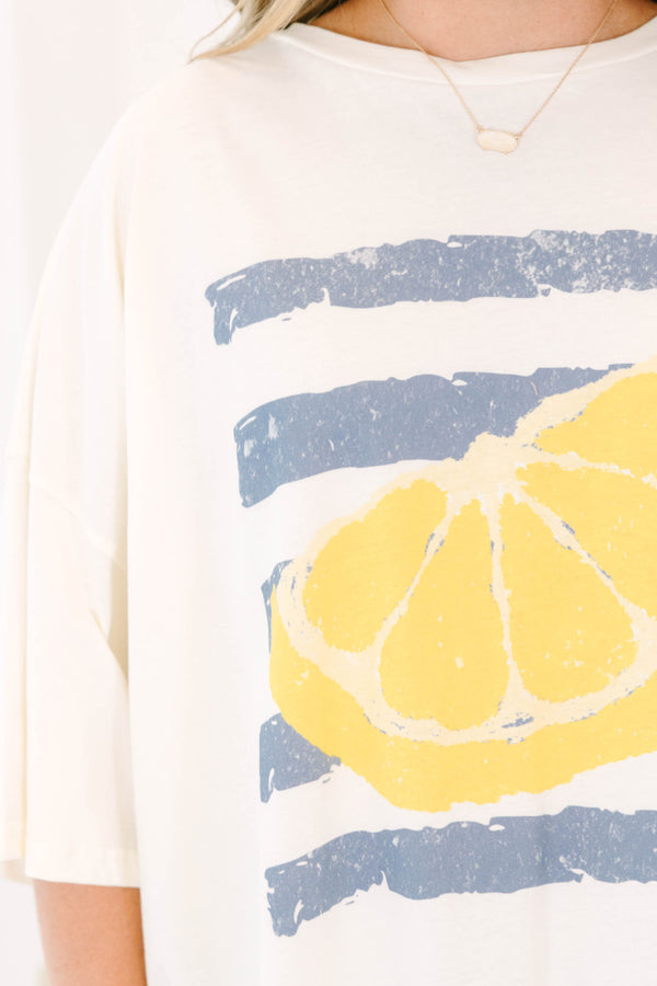 Chic Soul plus size clothing, ivory oversized boyfriend tee with lemon graphic