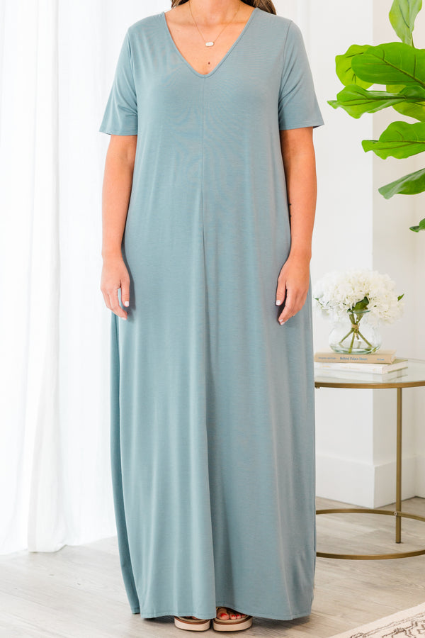 Chic Soul plus size clothing, blue grey short sleeve tshirt maxi dress with pockets and v neckline