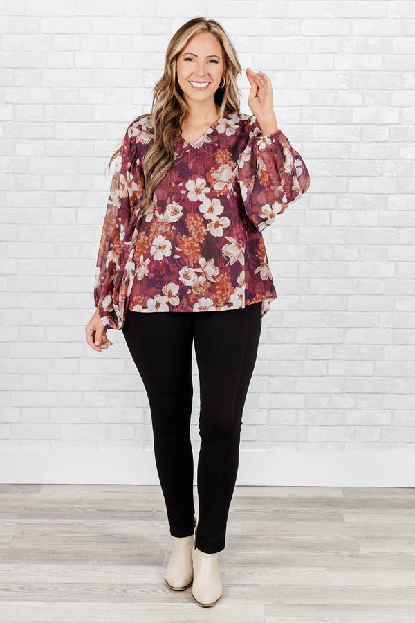 Chic Soul plus size clothing, wine purple and white floral pattern top with bubble sleeves