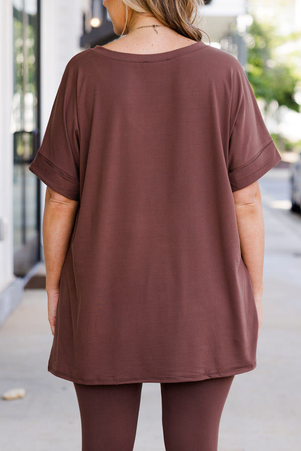 Chic Soul plus size clothing, short-sleeve brown matching top and leggings set with v-neckline 